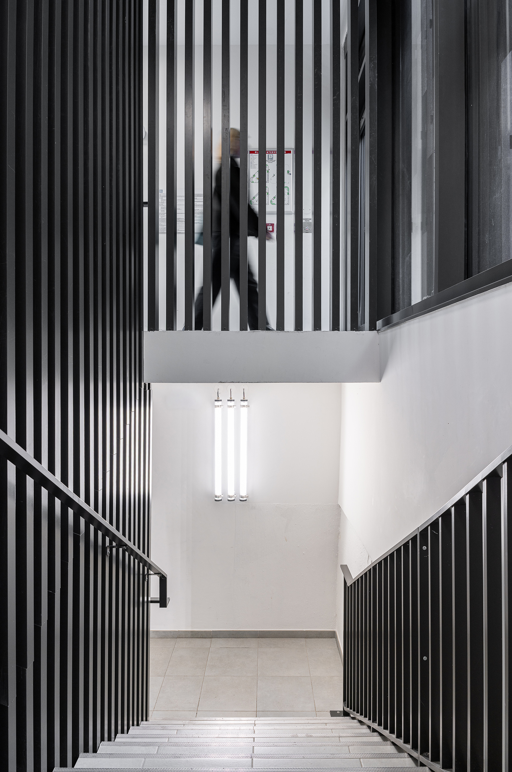 erades-bouzat-architectes-nice-parking-jardin